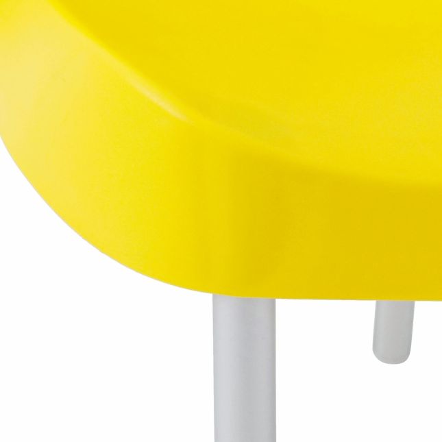 Cadeira de Resina Deluxe Amarela Forte Plástico
