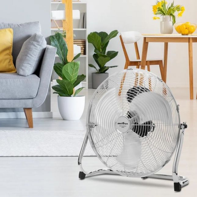 Circulador de Ar Britânia C50 Cromado 50cm 200W Turbo Oscillation 110v