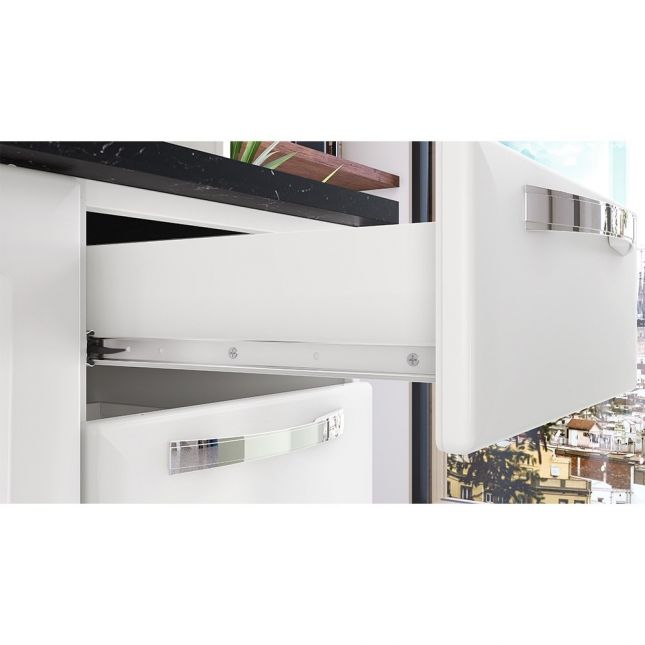 Armário de Aço Kit 80cm Pratika 4 portas 1 gaveta Branco Itatiaia